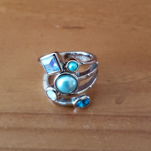 Lia Sophia Jewelry - Ring size 8